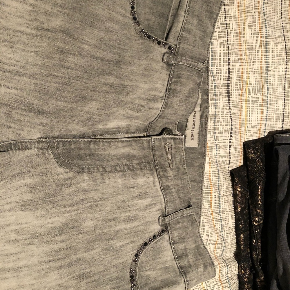Whitewashed jeans - Picture 2 of 4